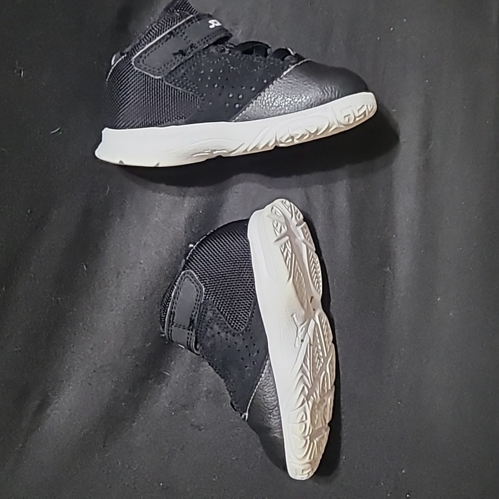 Nike Air Jordan SC-3 BT Infant/Baby Unisex Sneakers Size 6c - Picture 2 of 7